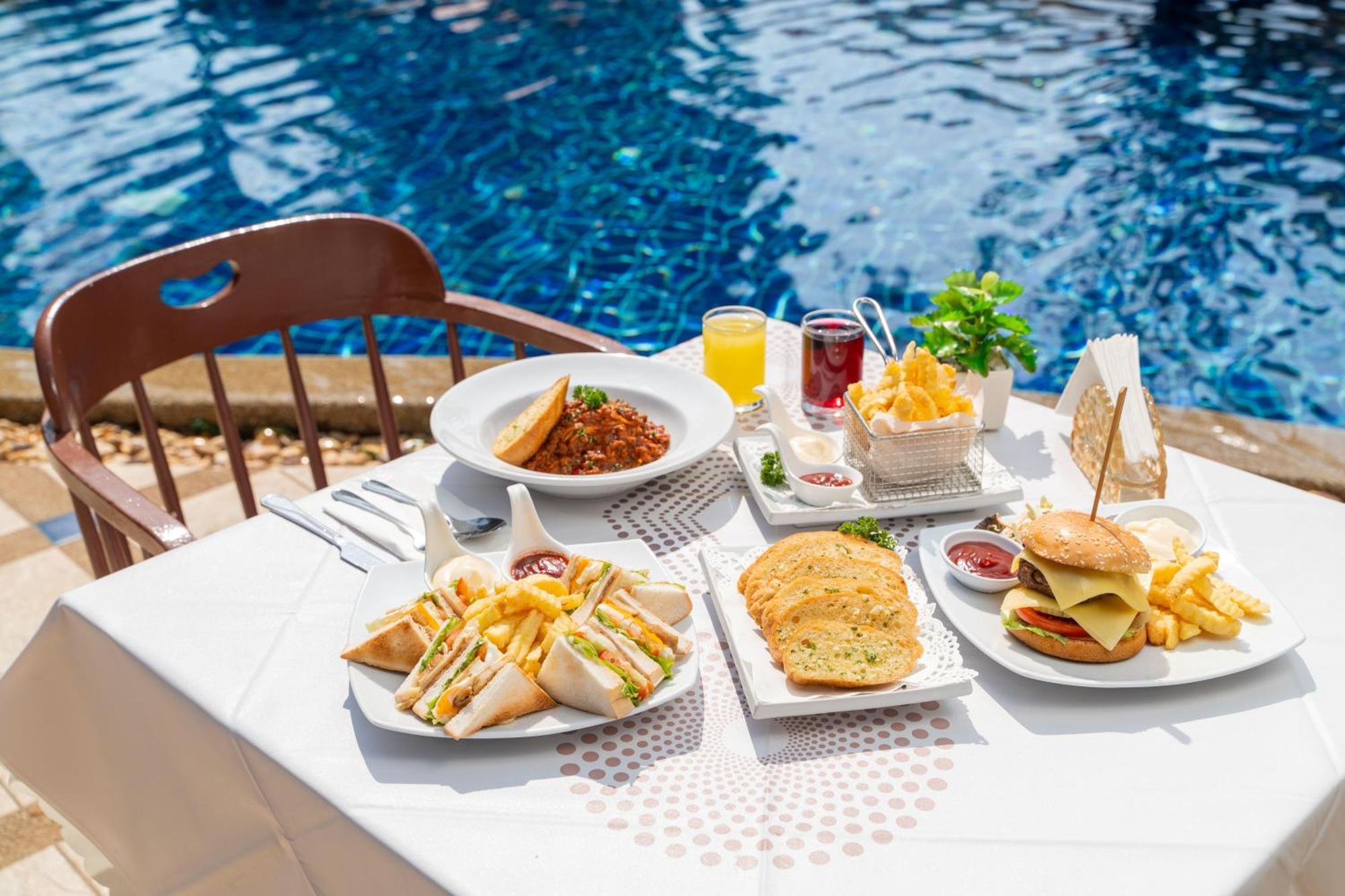 Phuket Leelavadee Hua Ting Resort Patong Dış mekan fotoğraf