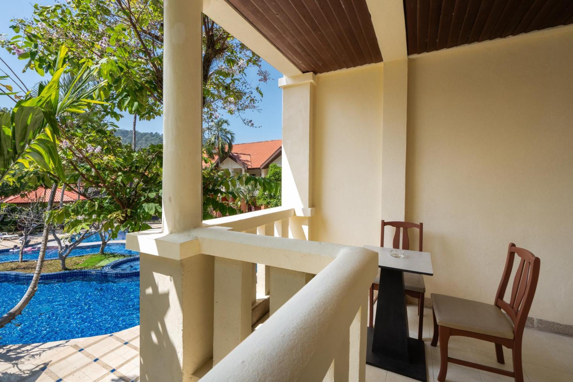 Phuket Leelavadee Hua Ting Resort Patong Dış mekan fotoğraf