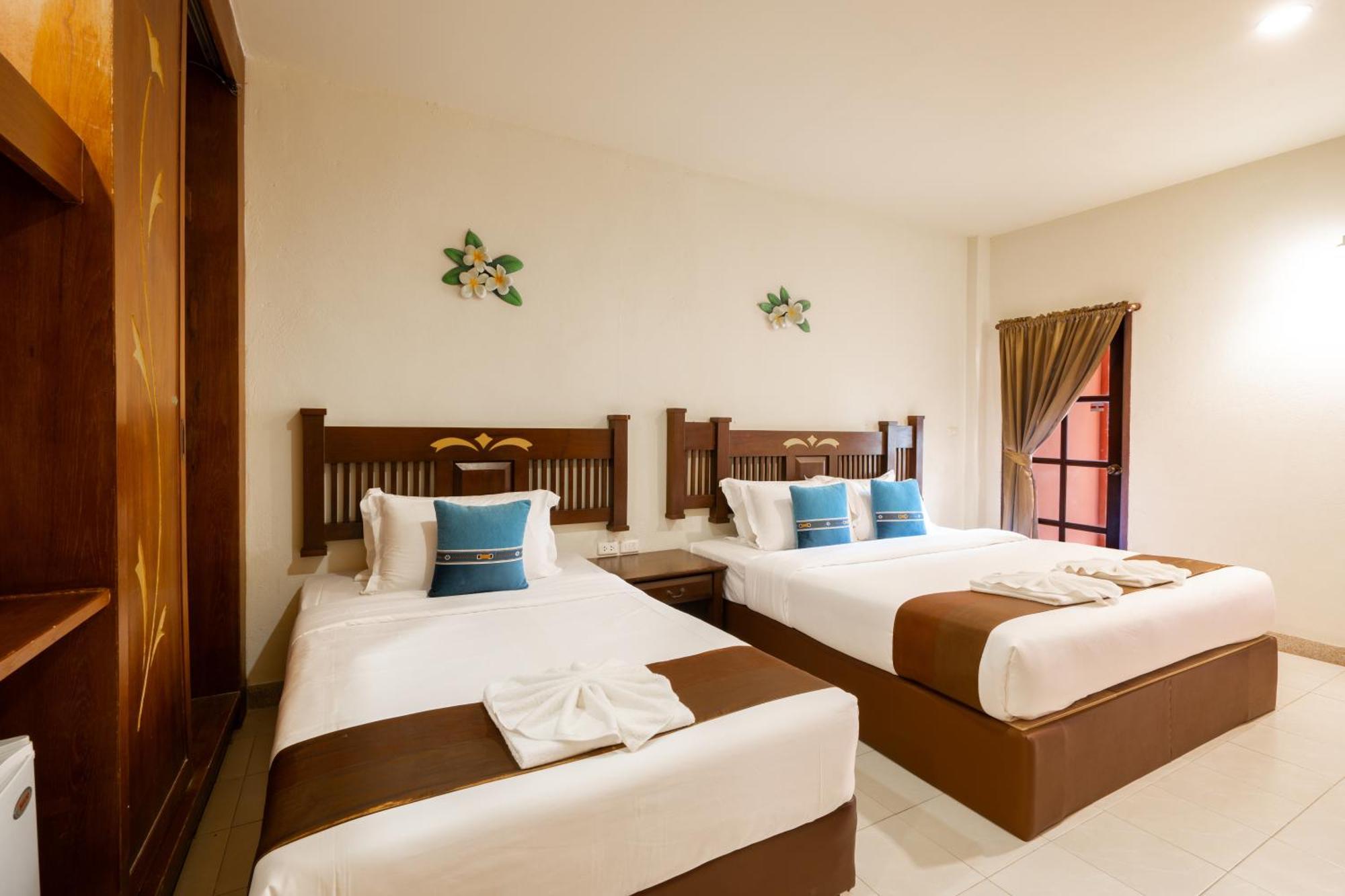 Phuket Leelavadee Hua Ting Resort Patong Dış mekan fotoğraf