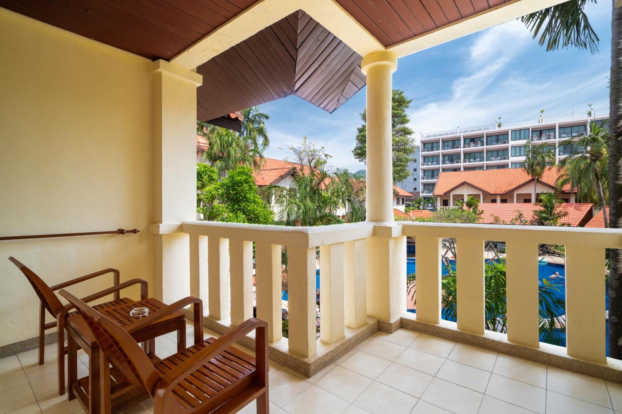 Phuket Leelavadee Hua Ting Resort Patong Dış mekan fotoğraf