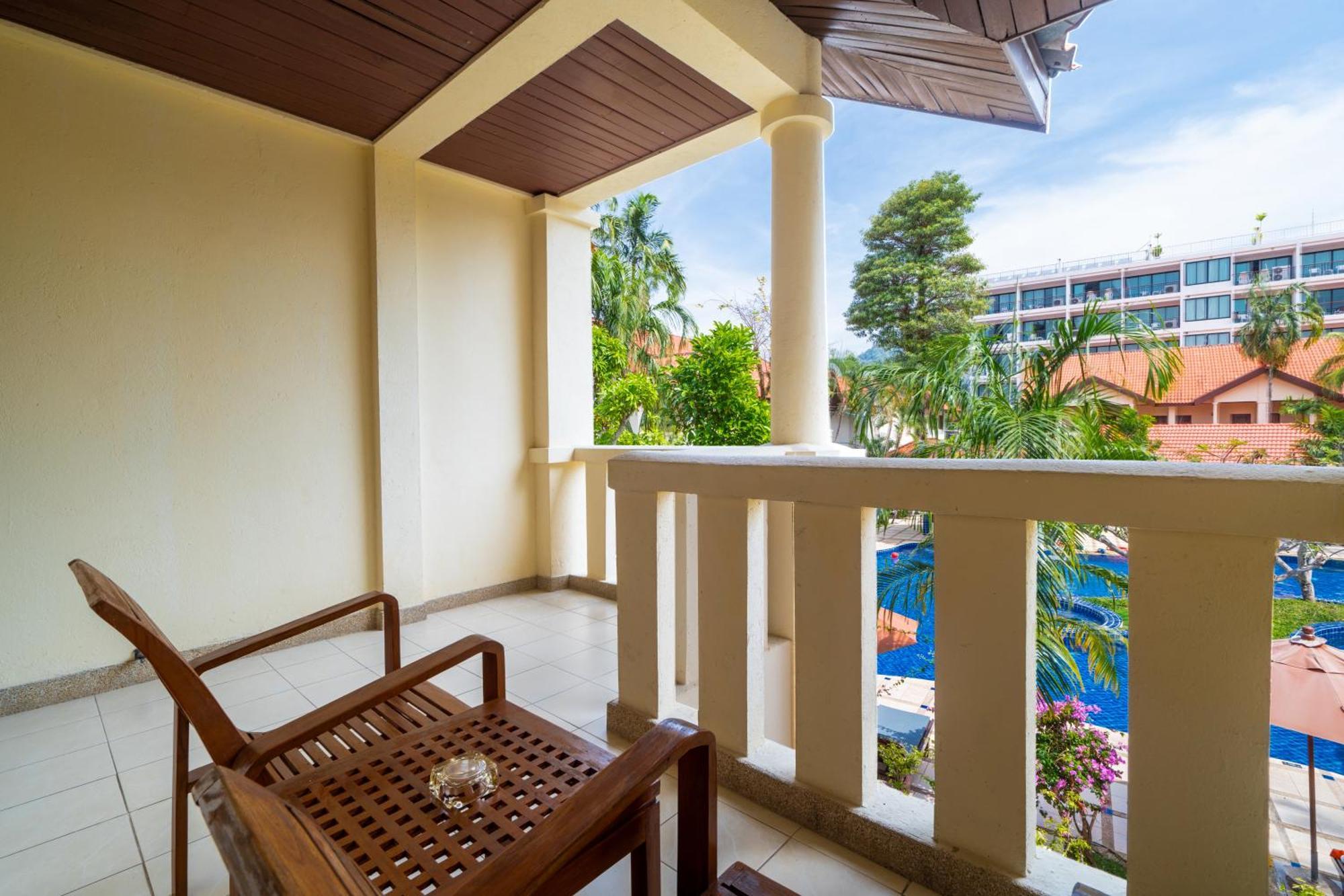 Phuket Leelavadee Hua Ting Resort Patong Dış mekan fotoğraf