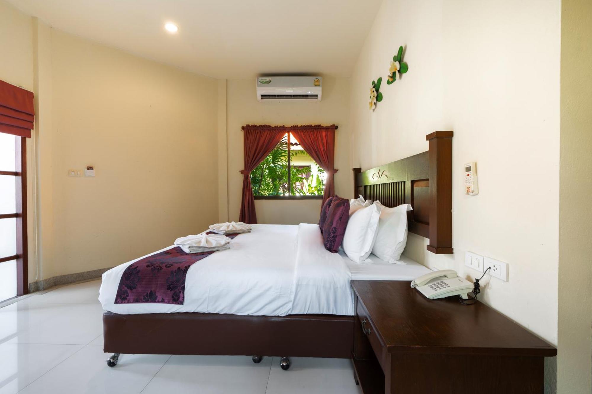Phuket Leelavadee Hua Ting Resort Patong Dış mekan fotoğraf