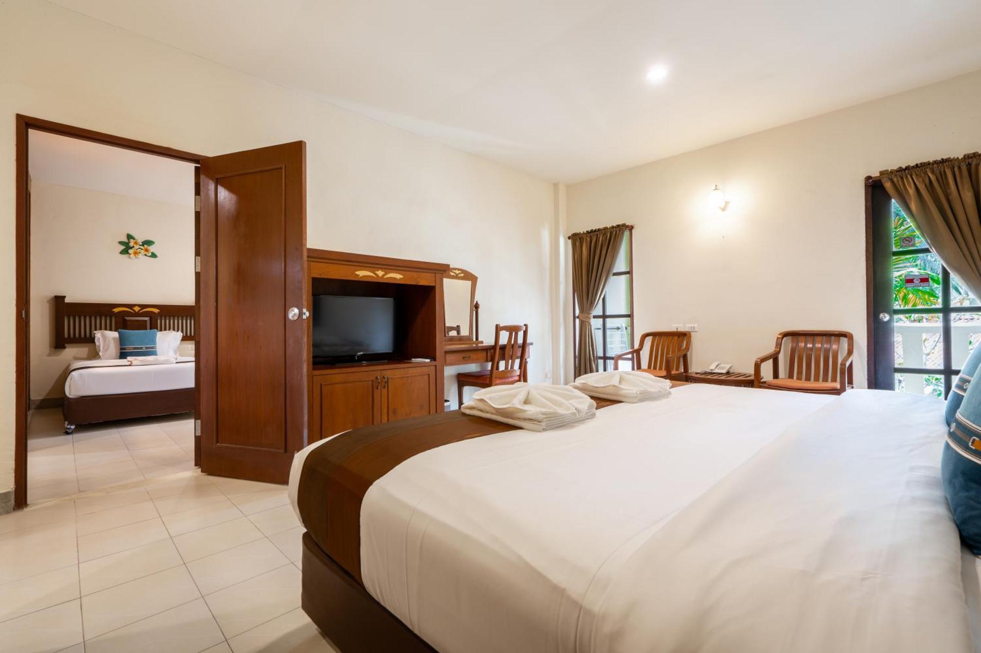 Phuket Leelavadee Hua Ting Resort Patong Dış mekan fotoğraf