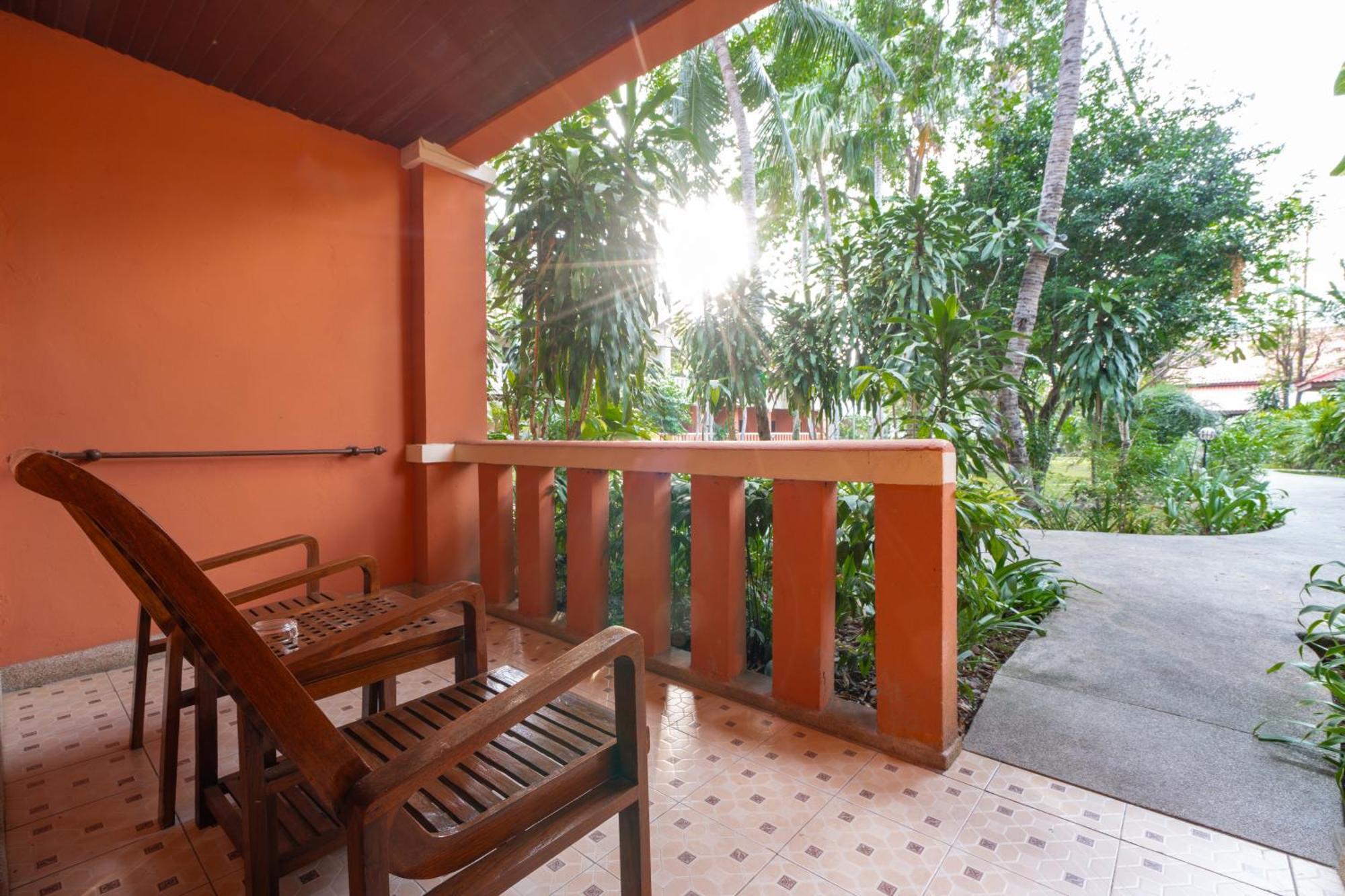 Phuket Leelavadee Hua Ting Resort Patong Dış mekan fotoğraf