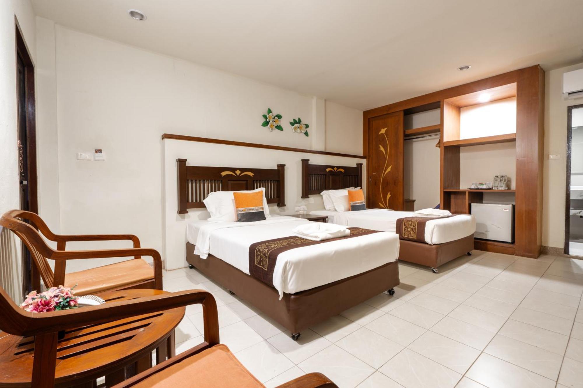 Phuket Leelavadee Hua Ting Resort Patong Dış mekan fotoğraf